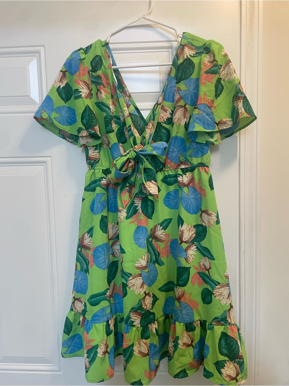 Women’s Green Floral Tie Summer Short Sleeve Dress Size Small